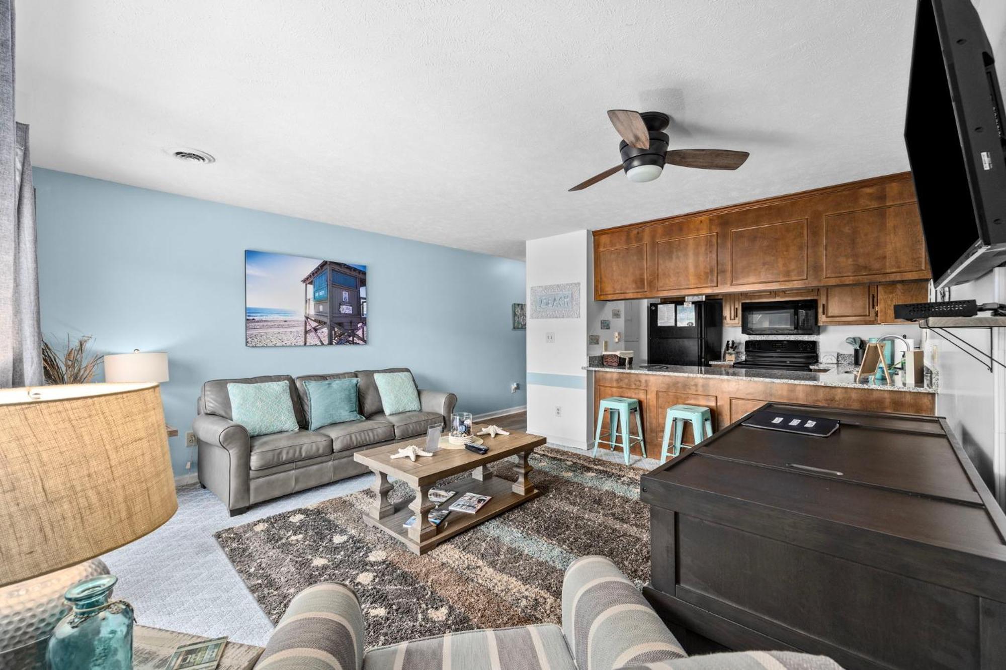 Salty Air Retreat Apartment Миртъл Бийч Екстериор снимка